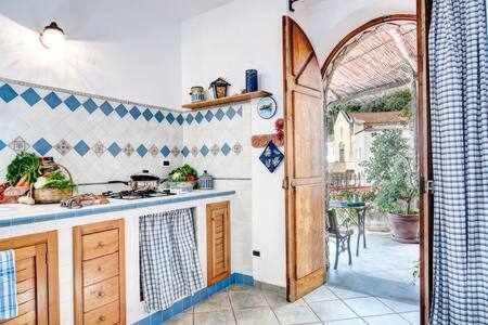 La Cabane Bleau The Perfect Beachfront Apartment Marina del Cantone Exterior foto
